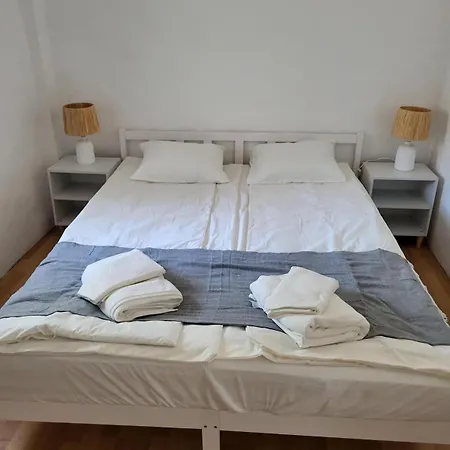 בית נופש Peaceful Surrounding Private Pool