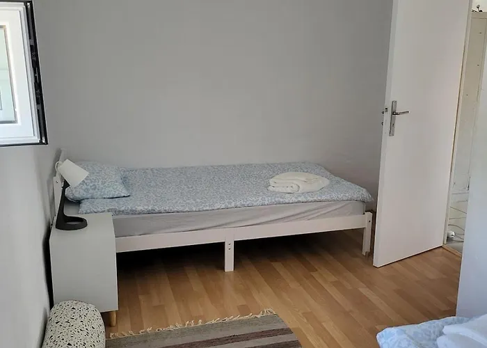 Peaceful Surrounding Private Pool *