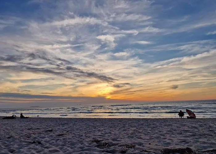 Peaceful Surrounding Private Pool Дом отдыха